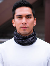 Load image into Gallery viewer, osu! neck gaiter (black)